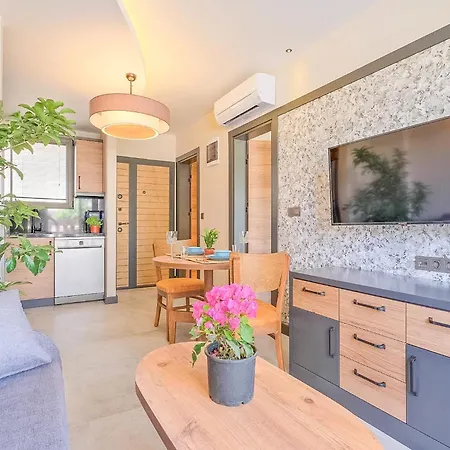 Kalender מלון דירות