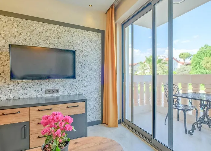 Kalender Hotel apartamentowy Fethiye