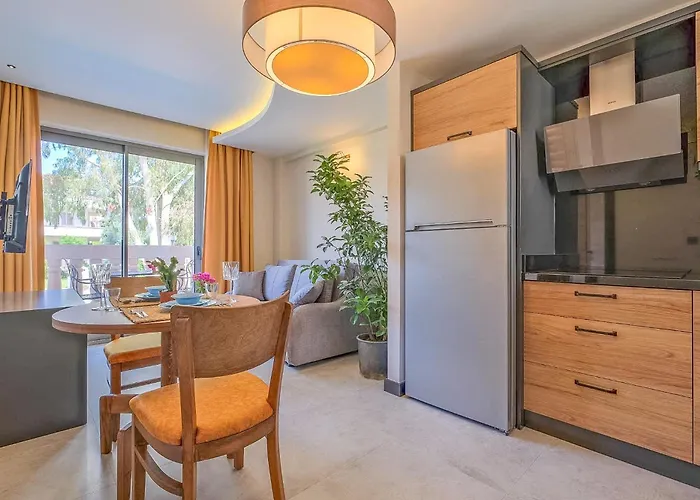 Kalender Hotel apartamentowy Fethiye