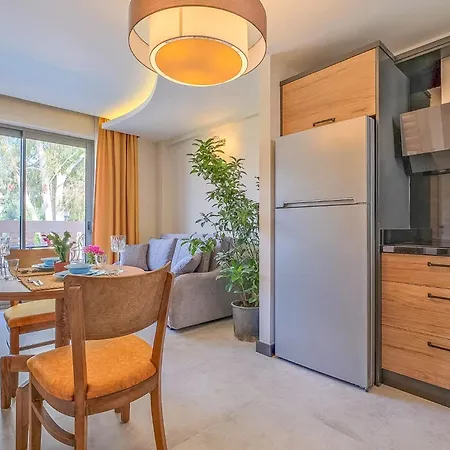 Kalender Hotel de apartamente Fethiye